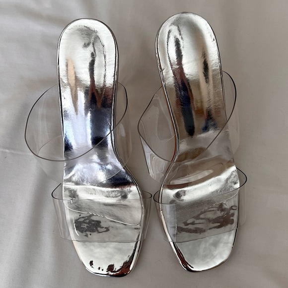 Clear Double Strap Heels - Picture 5 of 7